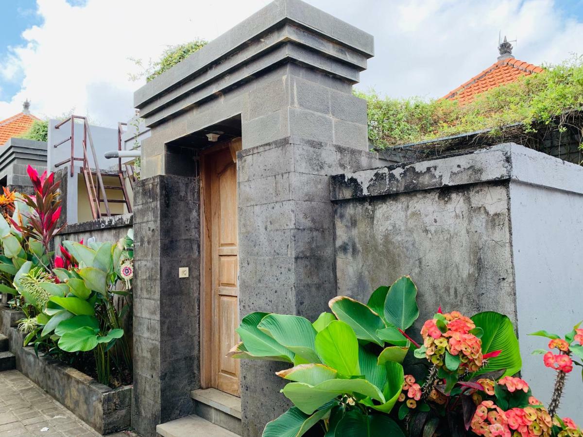 Pandawa Beach Homestay أُلُواتو المظهر الخارجي الصورة