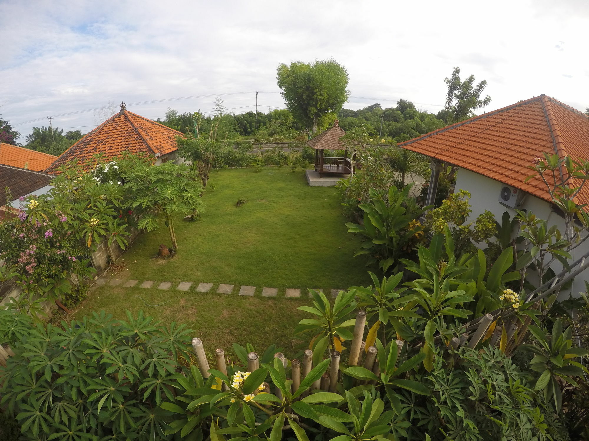 Pandawa Beach Homestay أُلُواتو المظهر الخارجي الصورة