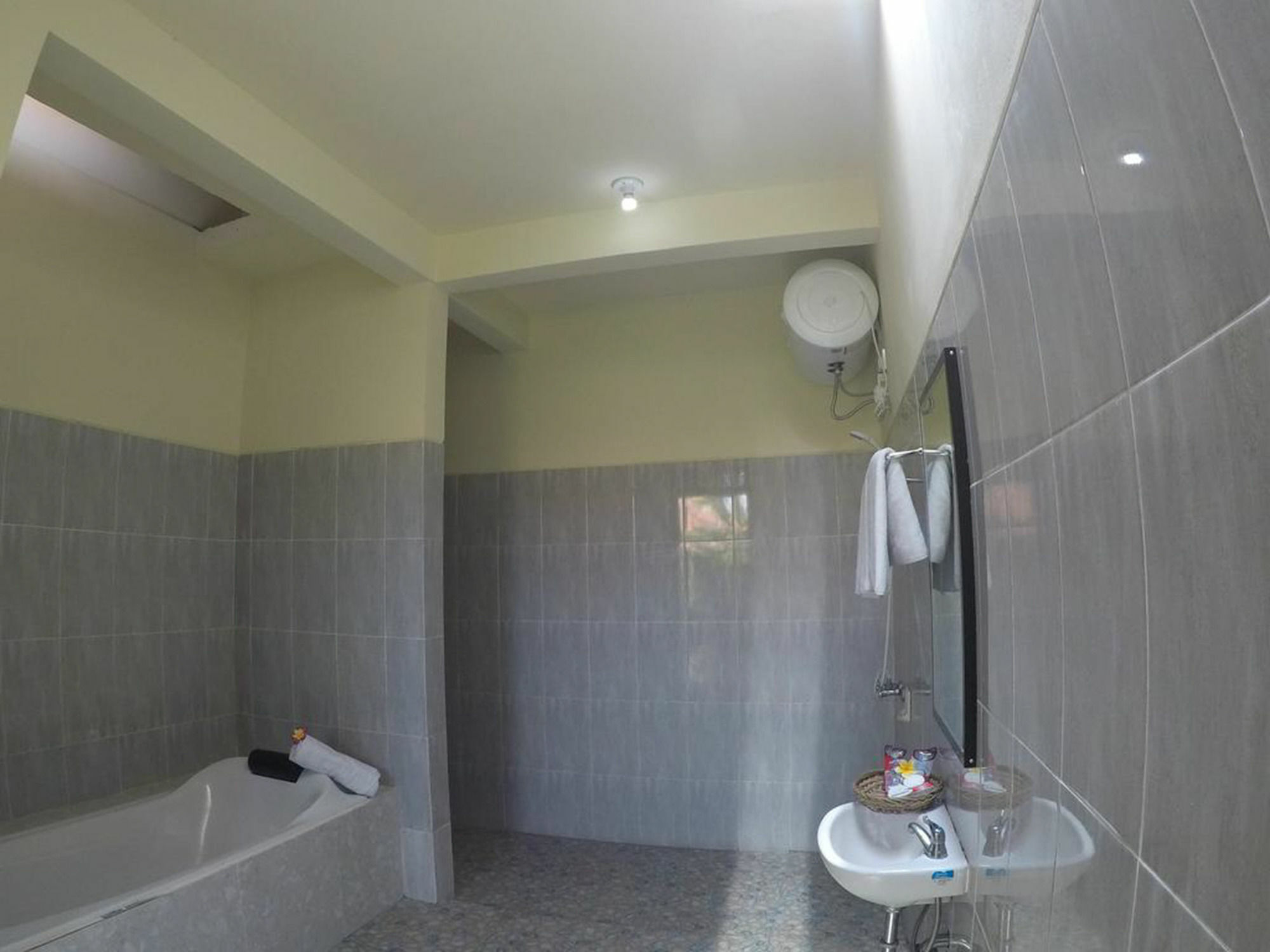 Pandawa Beach Homestay أُلُواتو المظهر الخارجي الصورة